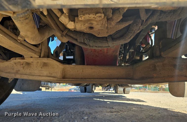 image for item ET5251 2008 Peterbilt 388 semi truck