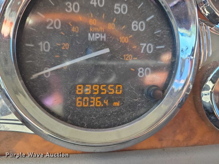 image for item ET5251 2008 Peterbilt 388 semi truck