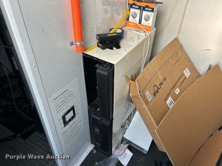 image for item ET6501 2013 Trailer 40' CUPCOW communications trailer