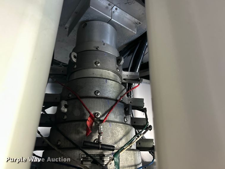 image for item ET6501 2013 Trailer 40' CUPCOW communications trailer