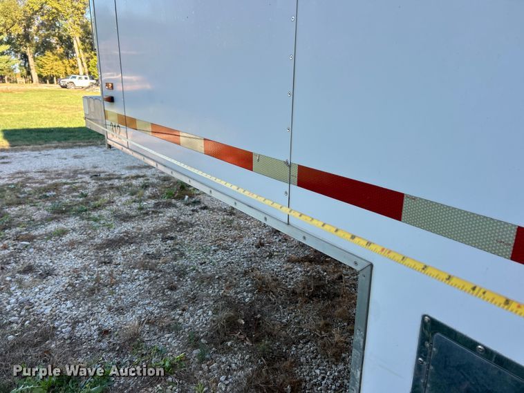 image for item ET6501 2013 Trailer 40' CUPCOW communications trailer