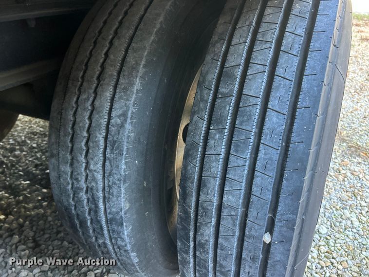 image for item ET6501 2013 Trailer 40' CUPCOW communications trailer