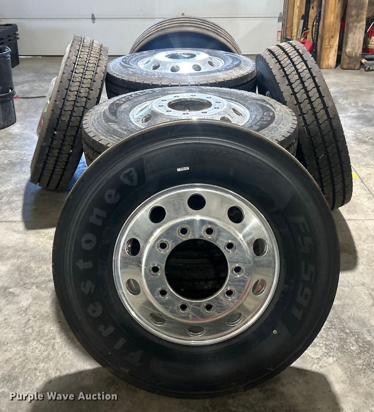 image for item ET6547 Tires and wheels