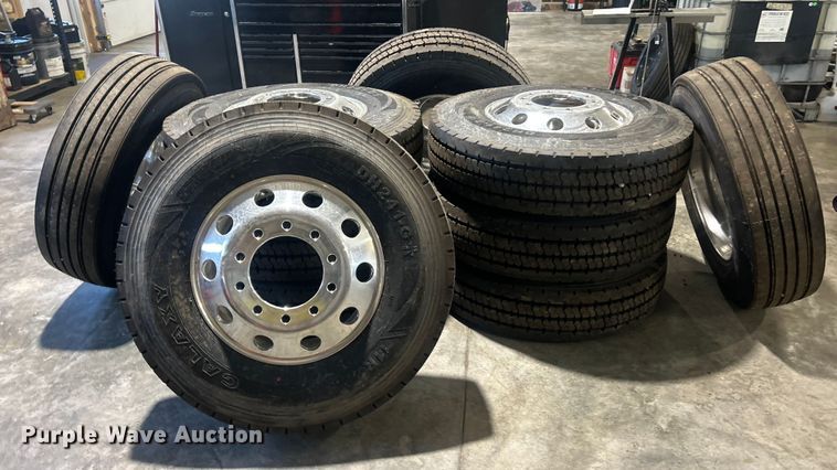image for item ET6547 Tires and wheels