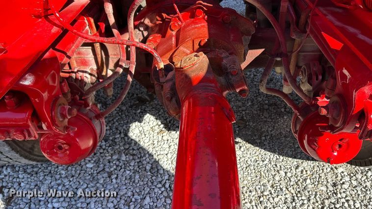 image for item ET6595 1998 Peterbilt 379 semi truck