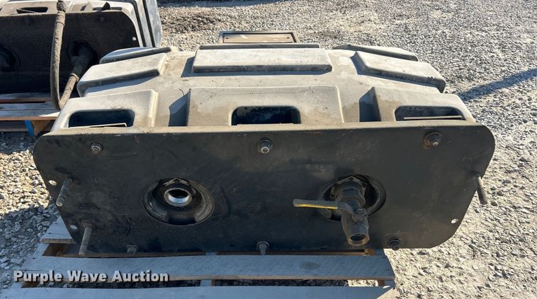 image for item ET6620 Munchie wet kit hydraulic tanks