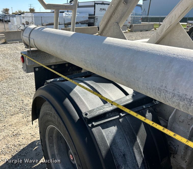 image for item ET6626 1992 J&L Tank pneumatic dry bulk trailer