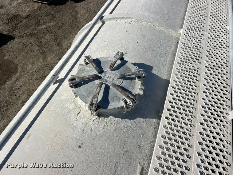 image for item ET6627 1997 Heil Tanker pneumatic dry bulk trailer