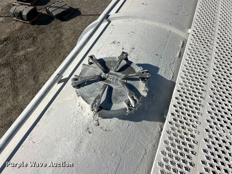 image for item ET6627 1997 Heil Tanker pneumatic dry bulk trailer