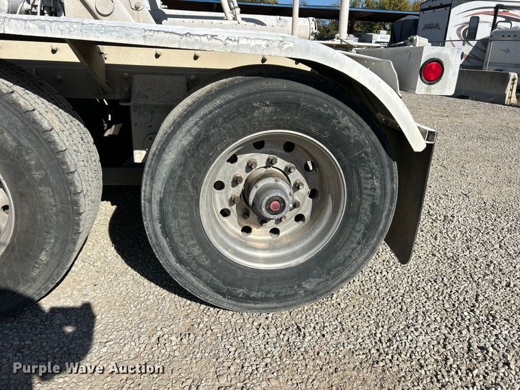 image for item ET6627 1997 Heil Tanker pneumatic dry bulk trailer