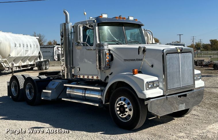 CAMIóN 2013 WESTERN STAR