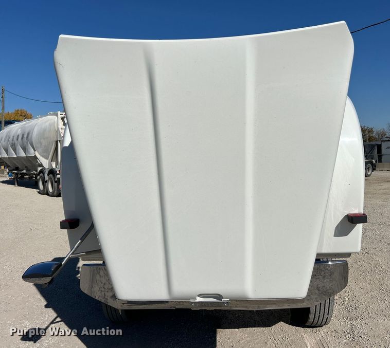 image for item ET6628 2013 Western Star 4900SF semi truck