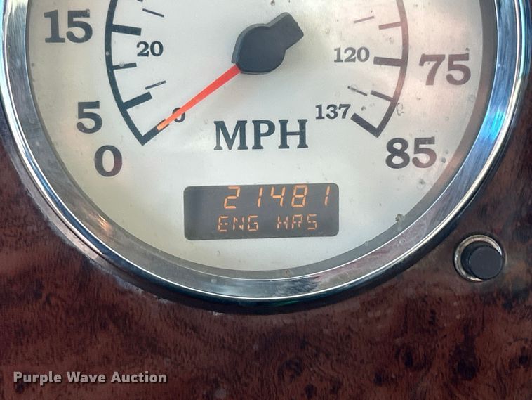 image for item ET6653 2007 International 5600i roll-off container truck