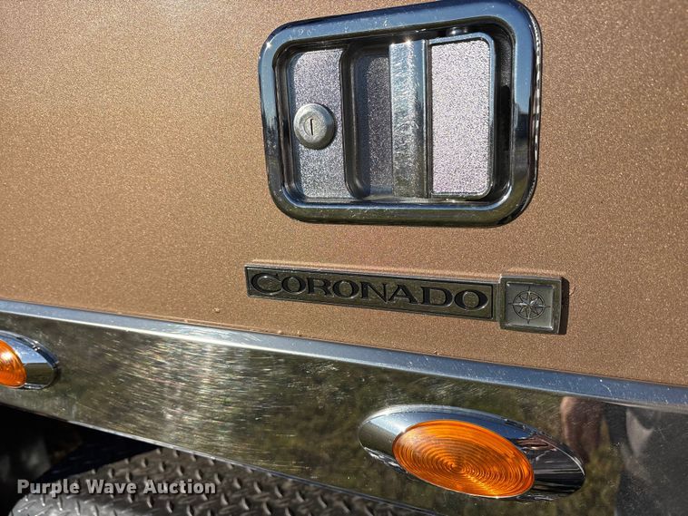 image for item ET7217 2016 Freightliner Coronado  glider kit semi truck