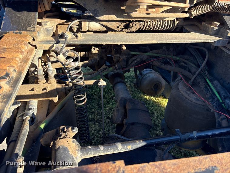 image for item ET7217 2016 Freightliner Coronado  glider kit semi truck