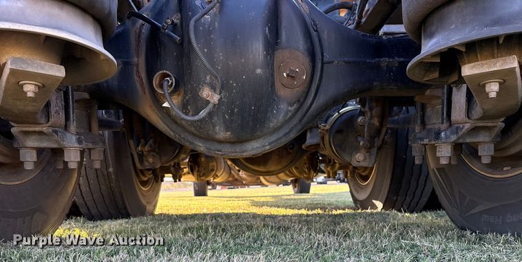 image for item ET7217 2016 Freightliner Coronado  glider kit semi truck