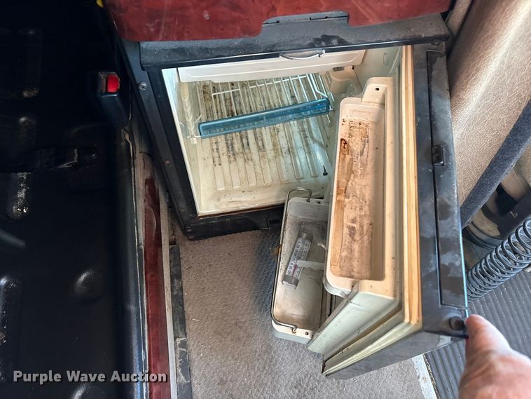 image for item ET7217 2016 Freightliner Coronado  glider kit semi truck