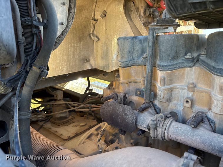 image for item ET7217 2016 Freightliner Coronado  glider kit semi truck