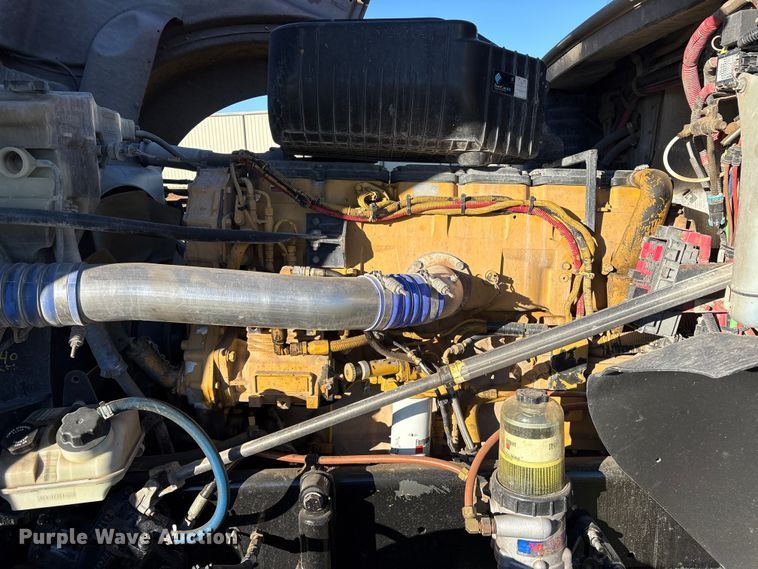 image for item ET7217 2016 Freightliner Coronado  glider kit semi truck