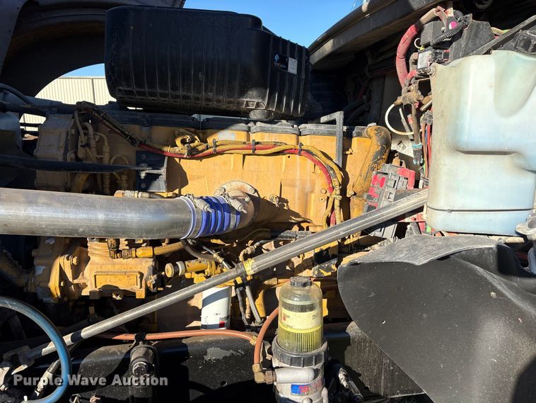 image for item ET7217 2016 Freightliner Coronado  glider kit semi truck