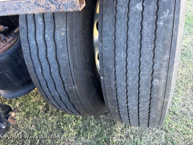 image for item ET7217 2016 Freightliner Coronado  glider kit semi truck