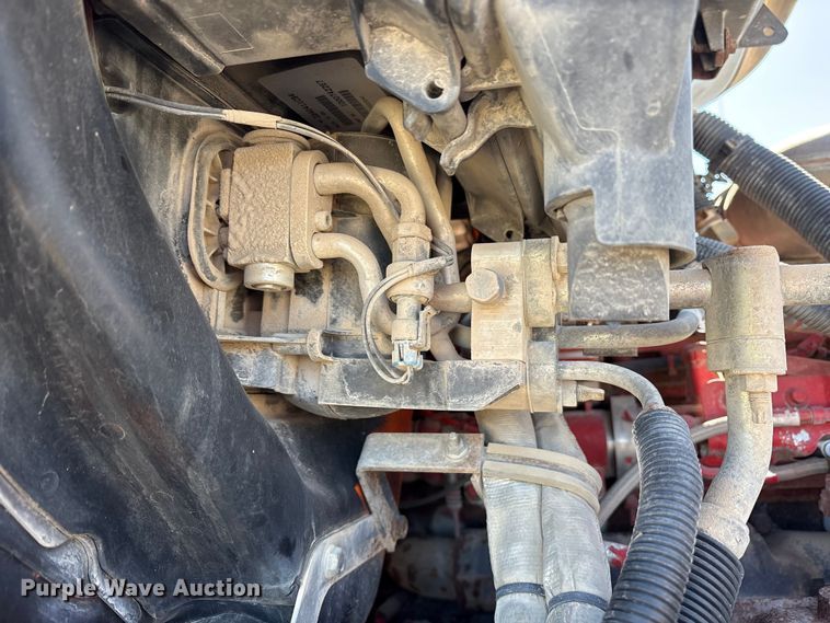 image for item ET7218 2015 International Prostar semi truck