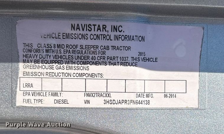 image for item ET7218 2015 International Prostar semi truck