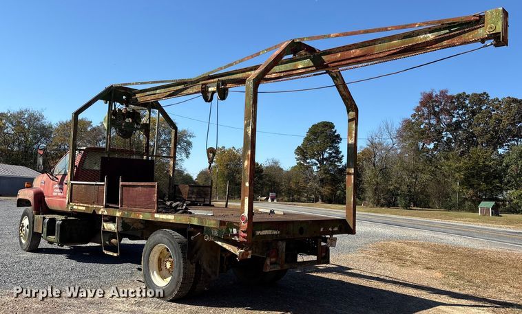 image for item ET7295 1994 GMC C7 crane truck