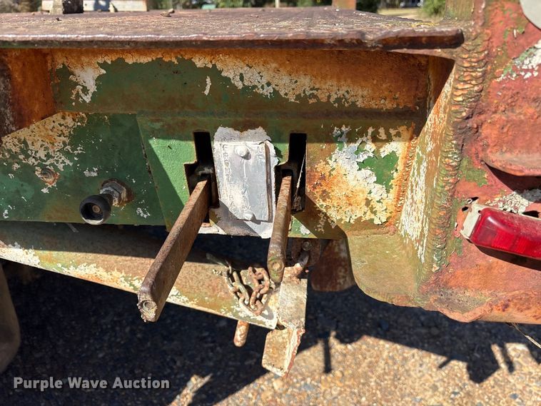 image for item ET7295 1994 GMC C7 crane truck