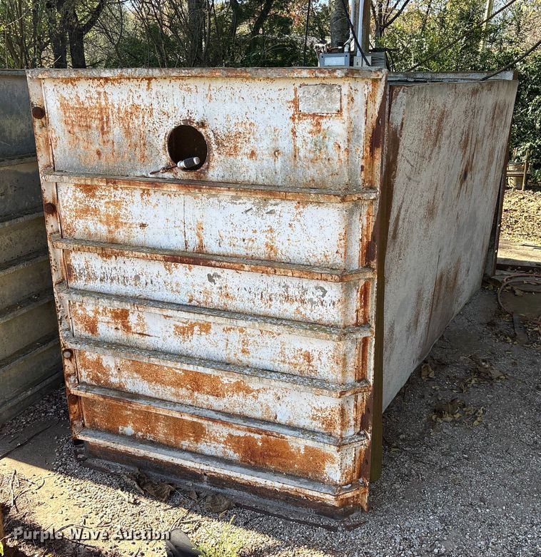 image for item ET7295 1994 GMC C7 crane truck