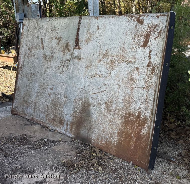 image for item ET7295 1994 GMC C7 crane truck