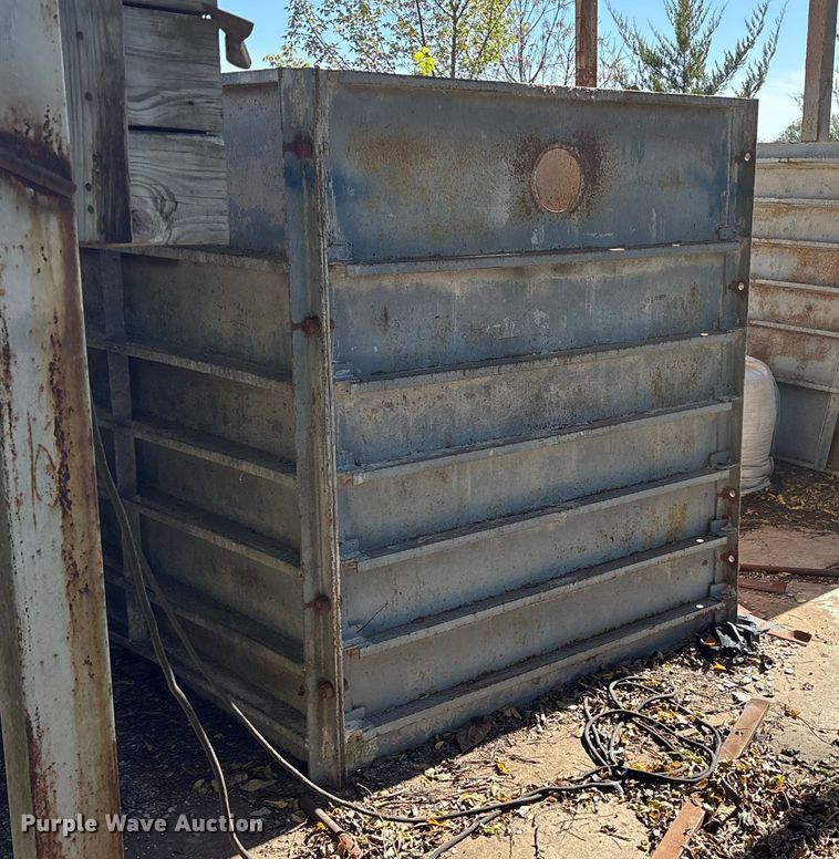 image for item ET7295 1994 GMC C7 crane truck