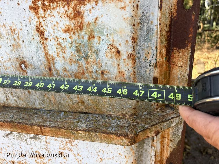 image for item ET7295 1994 GMC C7 crane truck