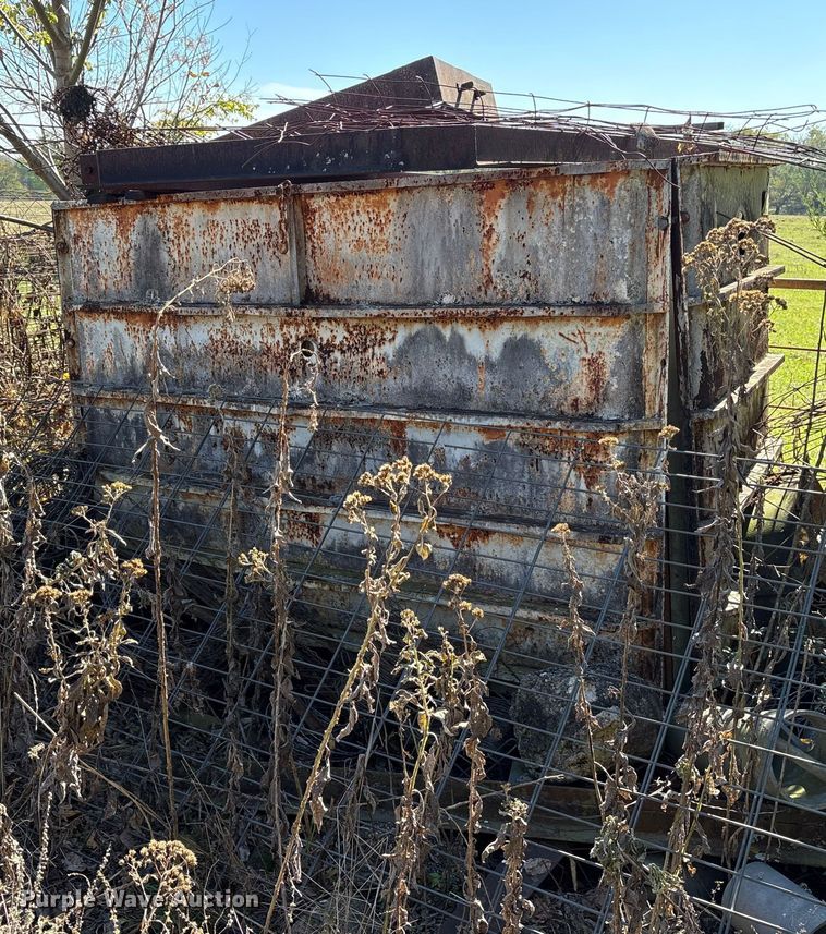 image for item ET7295 1994 GMC C7 crane truck