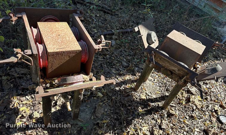 image for item ET7295 1994 GMC C7 crane truck