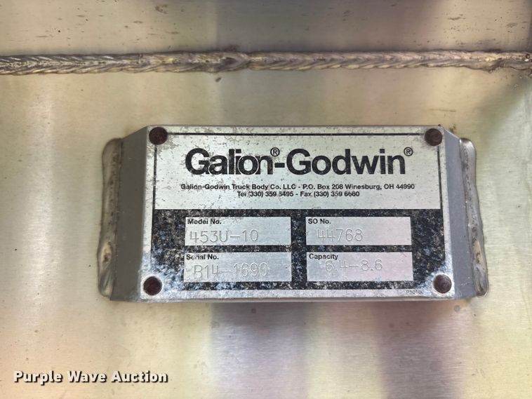 image for item ET8580 2015 Freightliner 108SD dump truck