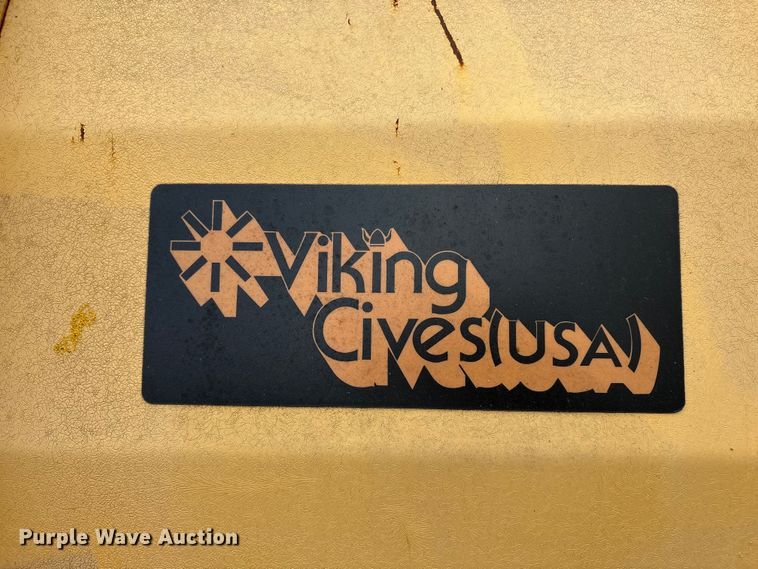 image for item ET8580 2015 Freightliner 108SD dump truck