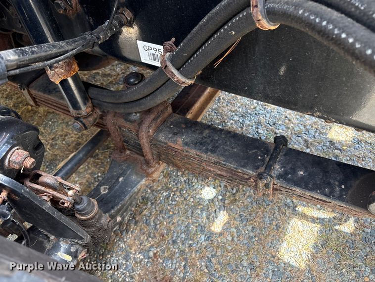 image for item ET8580 2015 Freightliner 108SD dump truck