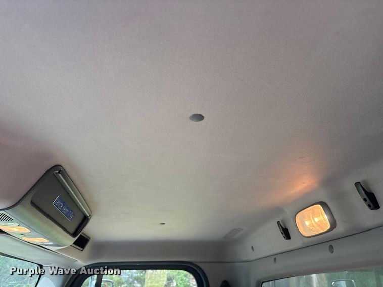 image for item ET8580 2015 Freightliner 108SD dump truck