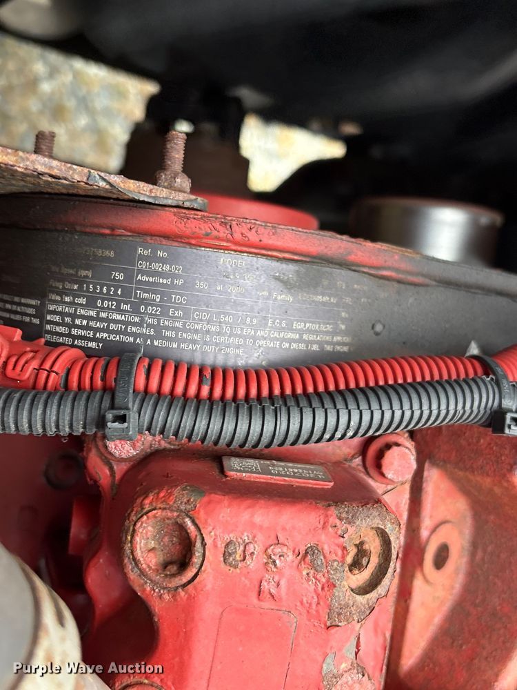 image for item ET8580 2015 Freightliner 108SD dump truck