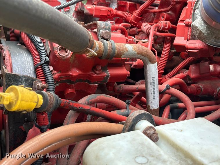 image for item ET8580 2015 Freightliner 108SD dump truck