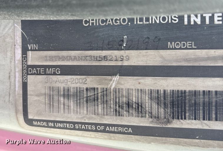 image for item ET8602 2003 International MA025 truck cab and chassis