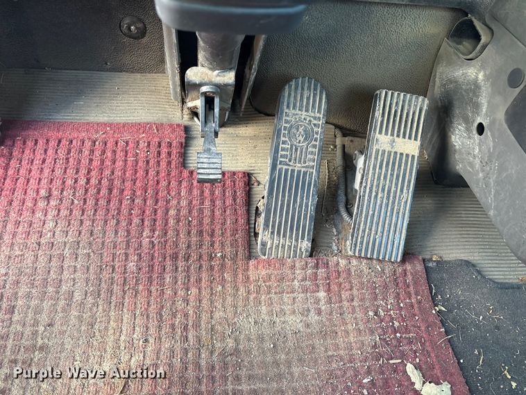 image for item ET8603 2018 Kenworth T370 truck cab and chassis