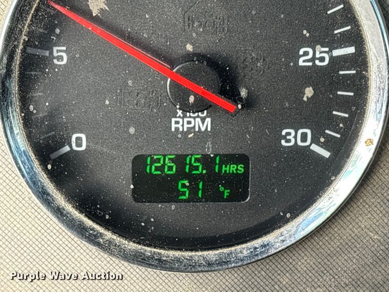 image for item ET8603 2018 Kenworth T370 truck cab and chassis