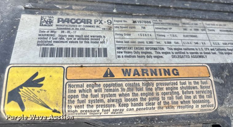 image for item ET8603 2018 Kenworth T370 truck cab and chassis