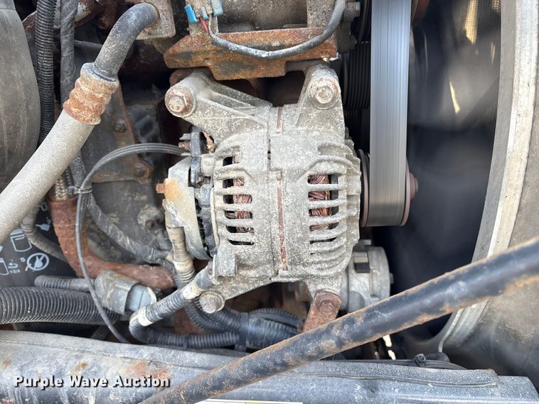 image for item ET8603 2018 Kenworth T370 truck cab and chassis