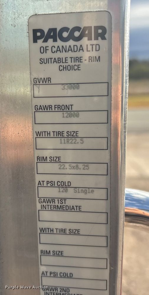 image for item ET8603 2018 Kenworth T370 truck cab and chassis