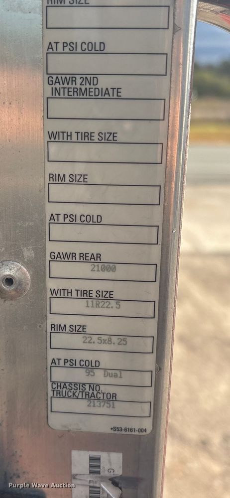 image for item ET8603 2018 Kenworth T370 truck cab and chassis