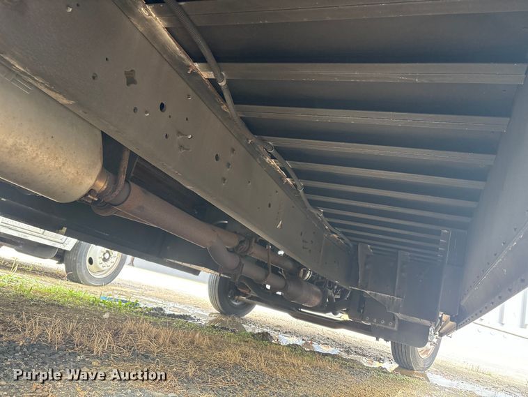 image for item ET8613 2013 Ford F59 delivery truck