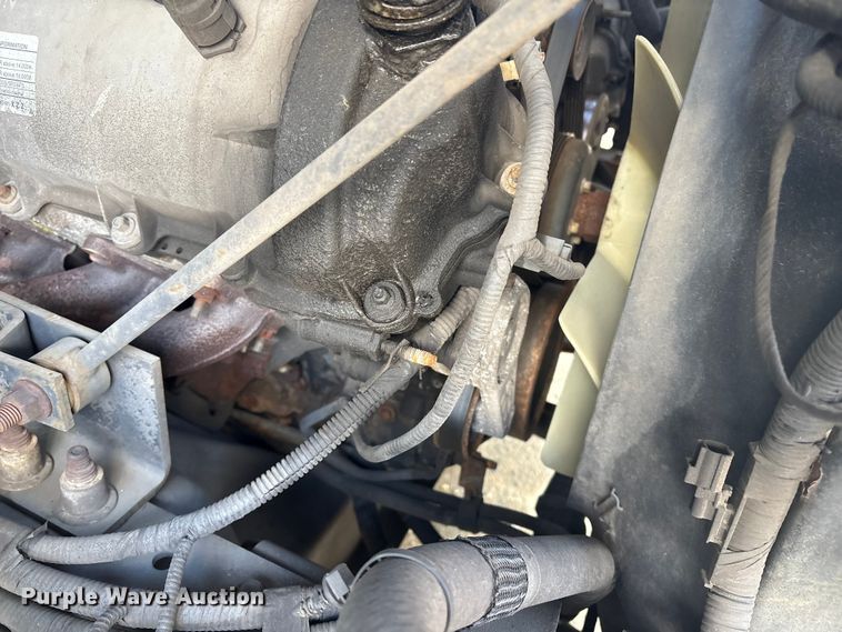 image for item ET8613 2013 Ford F59 delivery truck